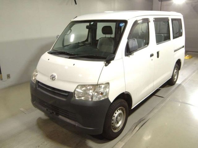 62027 Toyota Town ace van S412M 2017 г. (TAA Tohoku)